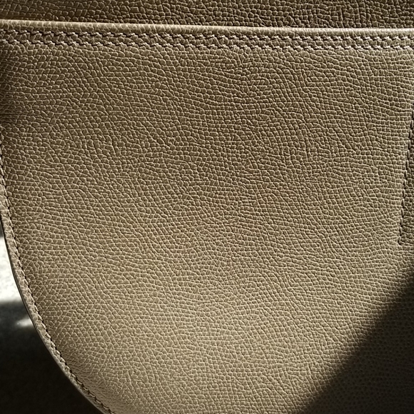 🎉Host Pick✨️ Valextra Leather Small Weekend Hobo Bag - Picture 16 of 16